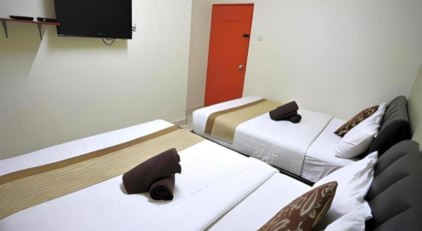 Camlodge Budget Hotel Cameron Highlands Exterior photo